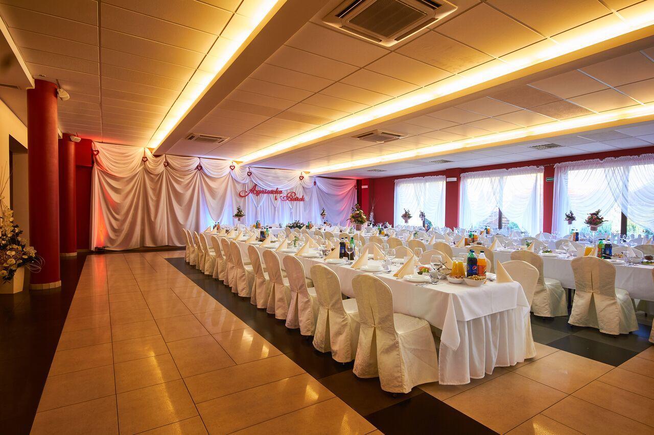 Hotel Paola Kutno Kültér fotó