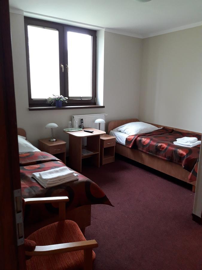 Hotel Paola Kutno Kültér fotó